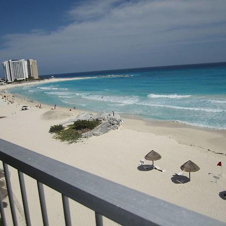 Ferienwohnung Beachfront Studio Carisa Y Palma Cancún Exterior foto